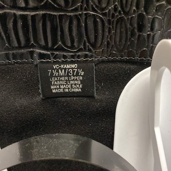 Vince Camuto, Size 7.5, Black Textured Boots - Picture 4 of 4